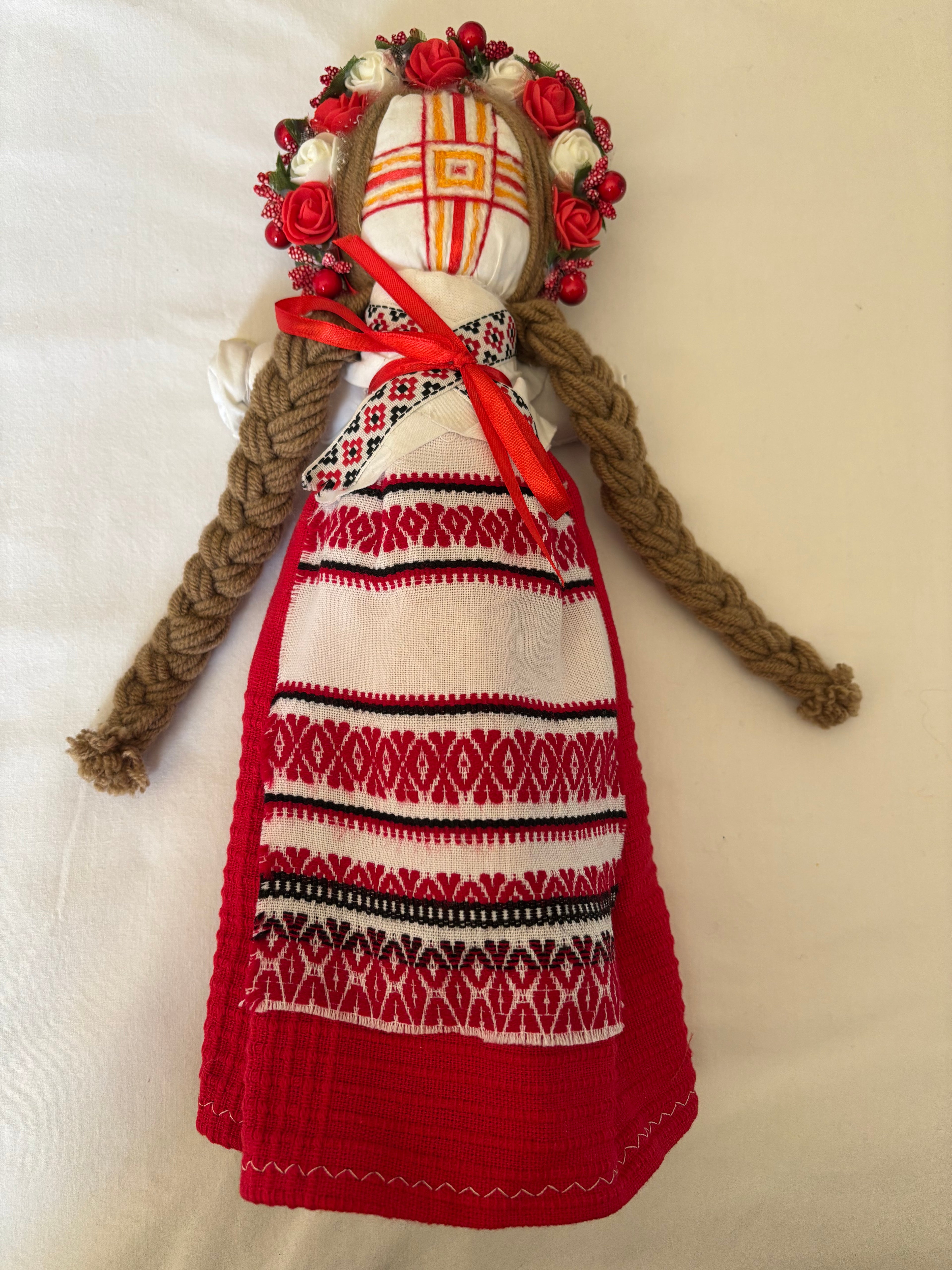 Ukrainian Motanka Decorative Reeled Doll  14X4.5X3   inches