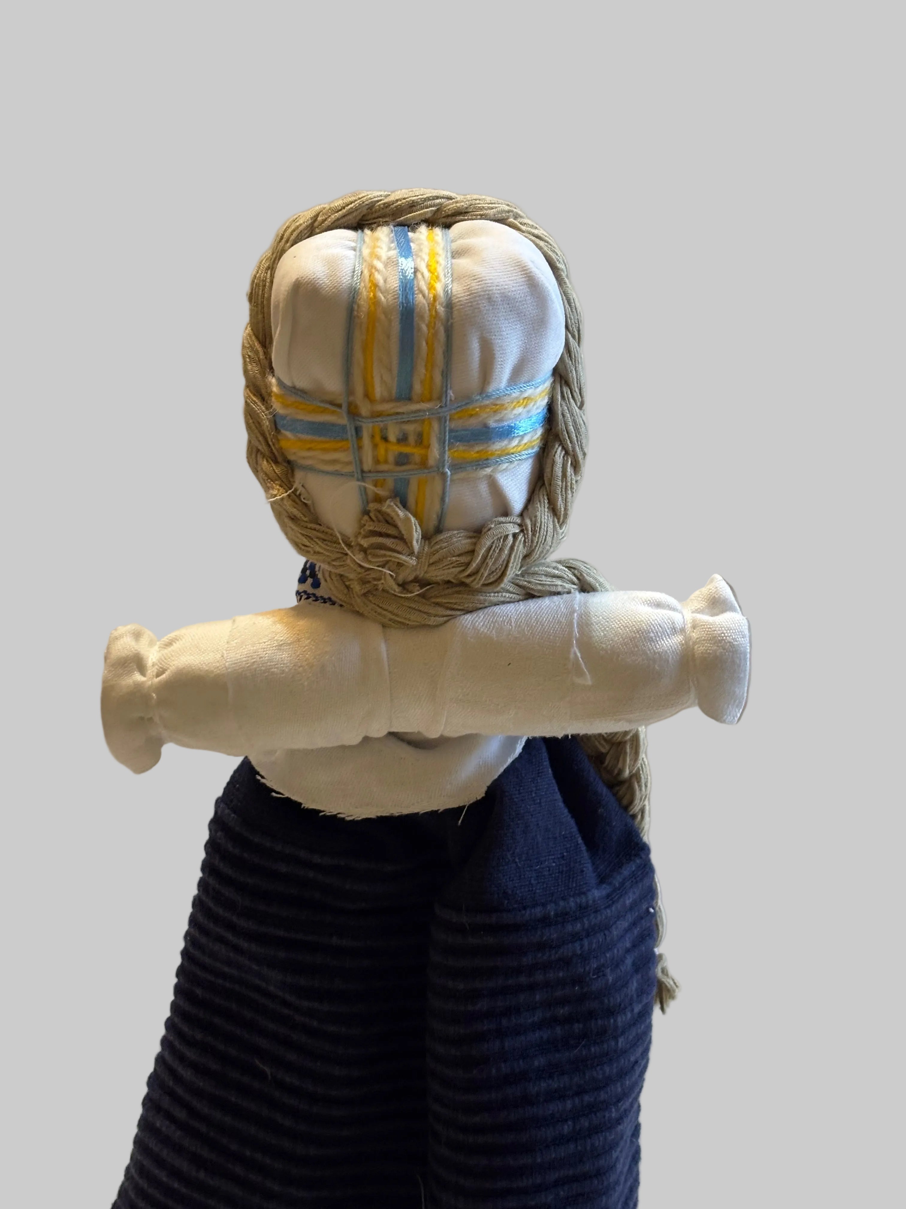 Ukrainian Motanka Decorative Reeled Doll, 12X5X3 inches